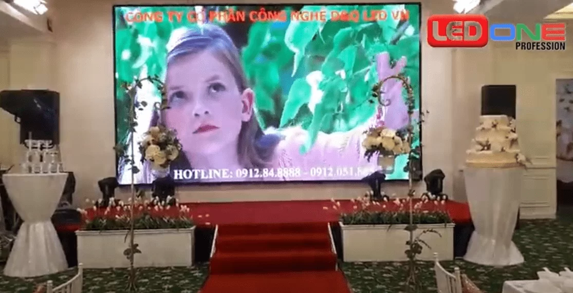 Thi công màn hình Led P4 tại Sài Gòn Palace - Cẩm Phả - 11.900.000 VNĐ/m2  