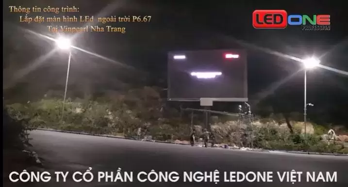 Thi công màn hình Led P4 ngoài trời Trường THPT Sông Ngữ Lạc Hồng  