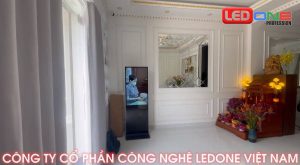 Lắp đặt màn hình quảng cáo LCD 49 inch chân đứng tại Cty Winsol, Bắc Ninh  