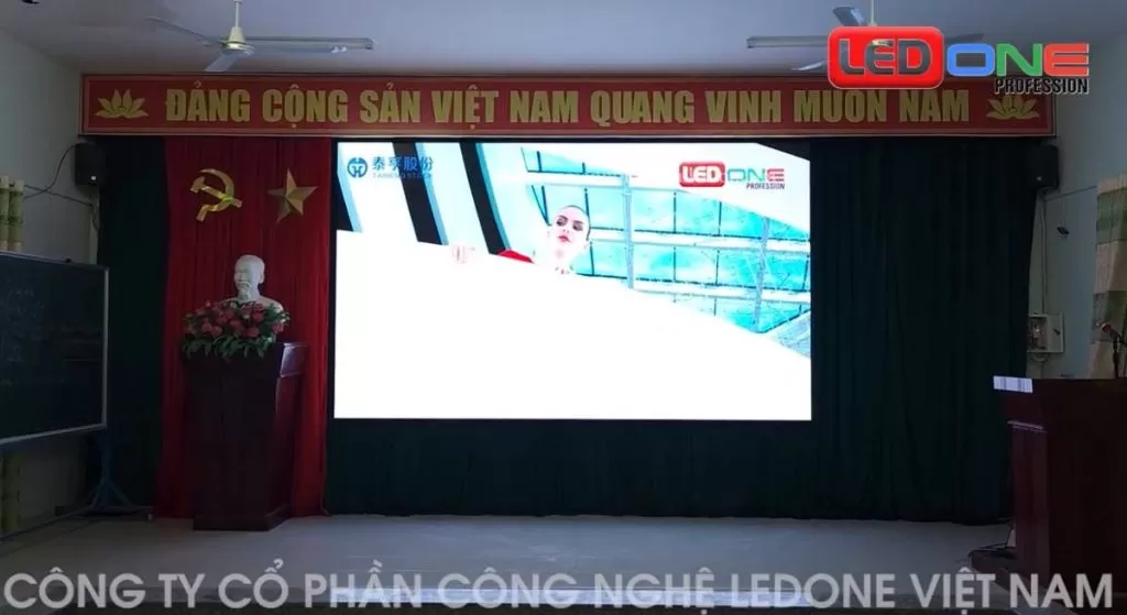 Thi công màn hình LED P4 Trung tâm Chính trị Đơn Dương, Tỉnh Lâm Đồng  